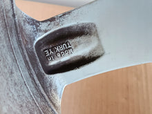 Load image into Gallery viewer, 1x Alufelge 17 Zoll 7.5" 5x112 47 5ET A2044010004 Mercedes-Benz Rim Wheel FEL8660570895is