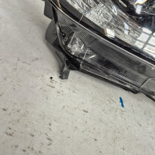 Laden Sie das Bild in den Galerie-Viewer, Frontscheinwerfer Honda Hr-V Hrv 100-18205 Full LED Rechts Headlight SCH5000473265zw