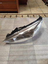 Laden Sie das Bild in den Galerie-Viewer, Frontscheinwerfer Ford F1EB13W030AFA LED Links Scheinwerfer Headlight SCH4786999820xs