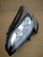 Laden Sie das Bild in den Galerie-Viewer, Frontscheinwerfer Opel Corsa A E X15 39108226 1EF011830-05 LED Links Headlight SCH7082807499un