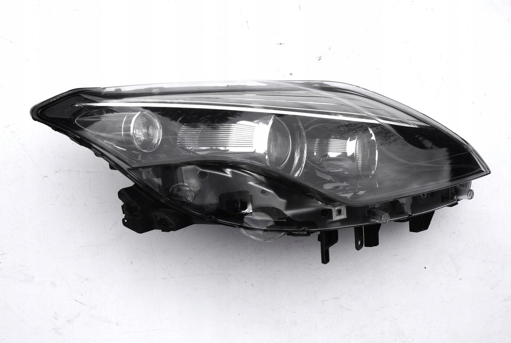 Frontscheinwerfer Renault Laguna III 260105823R 89905212 Xenon Rechts Headlight