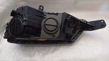 Load image into Gallery viewer, Frontscheinwerfer Skoda Yeti 5L1941016D Rechts Scheinwerfer Headlight SCH3358099499iu