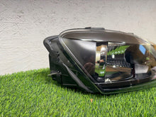Laden Sie das Bild in den Galerie-Viewer, Frontscheinwerfer VW Polo 6R1941016E Rechts Scheinwerfer Headlight SCH4636790435hf