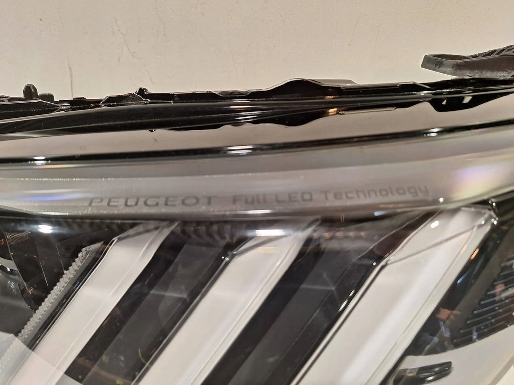 Frontscheinwerfer Peugeot 2008 208 II AVN12989 Links Scheinwerfer Headlight