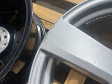Laden Sie das Bild in den Galerie-Viewer, 1x Alufelge 18 Zoll 5x112 A2074010402 Mercedes-Benz C207 Rim Wheel FEL4404901625ul