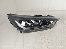 Laden Sie das Bild in den Galerie-Viewer, Frontscheinwerfer Ford Focus NX7B-13E014-CD Rechts Scheinwerfer Headlight SCH7782594842en