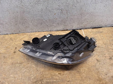 Laden Sie das Bild in den Galerie-Viewer, Frontscheinwerfer Seat Ibiza I V 6F1941008E LED Rechts Scheinwerfer Headlight SCH9768550157gt