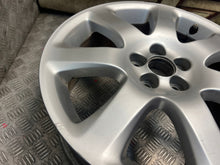 Load image into Gallery viewer, 1x Alufelge 17 Zoll 7.0" 5x100 45ET 42611-05260 Toyota Avensis Rim Wheel FEL8297577975sp