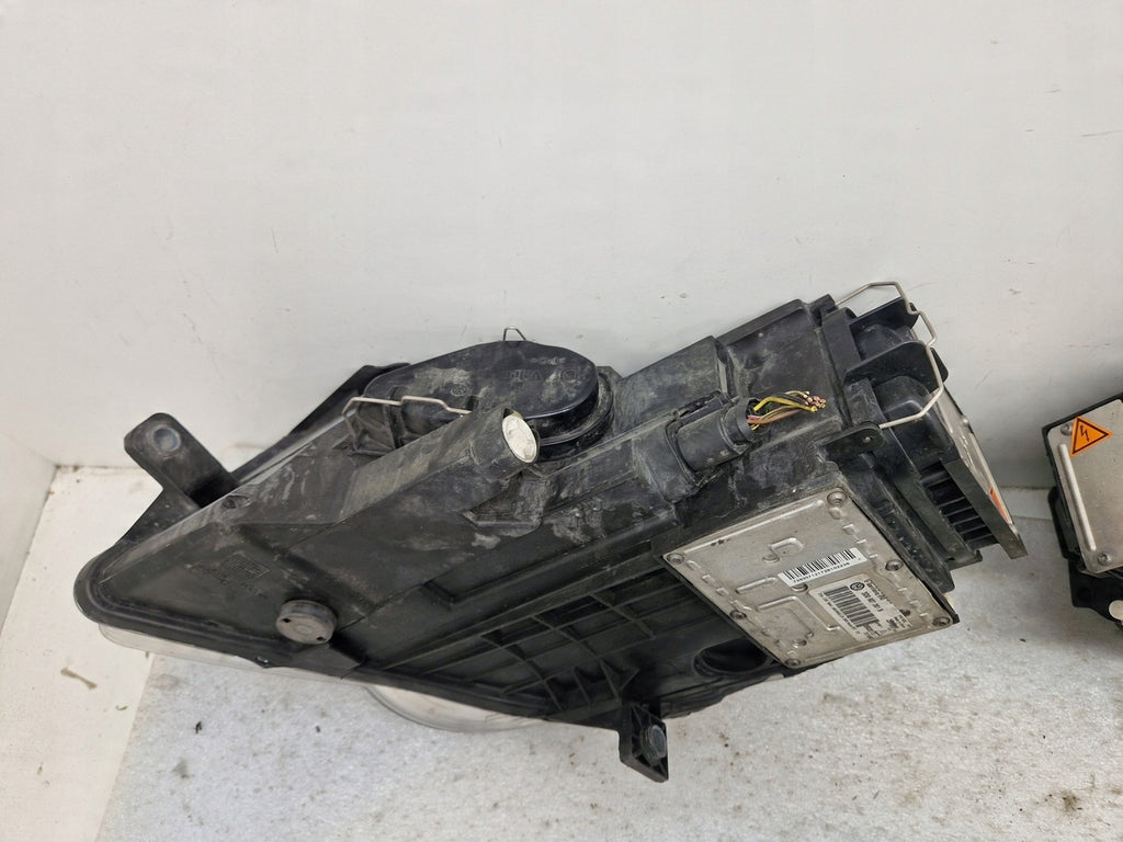 Frontscheinwerfer VW Passat Ein Stück (Rechts oder Links) Scheinwerfer Headlight