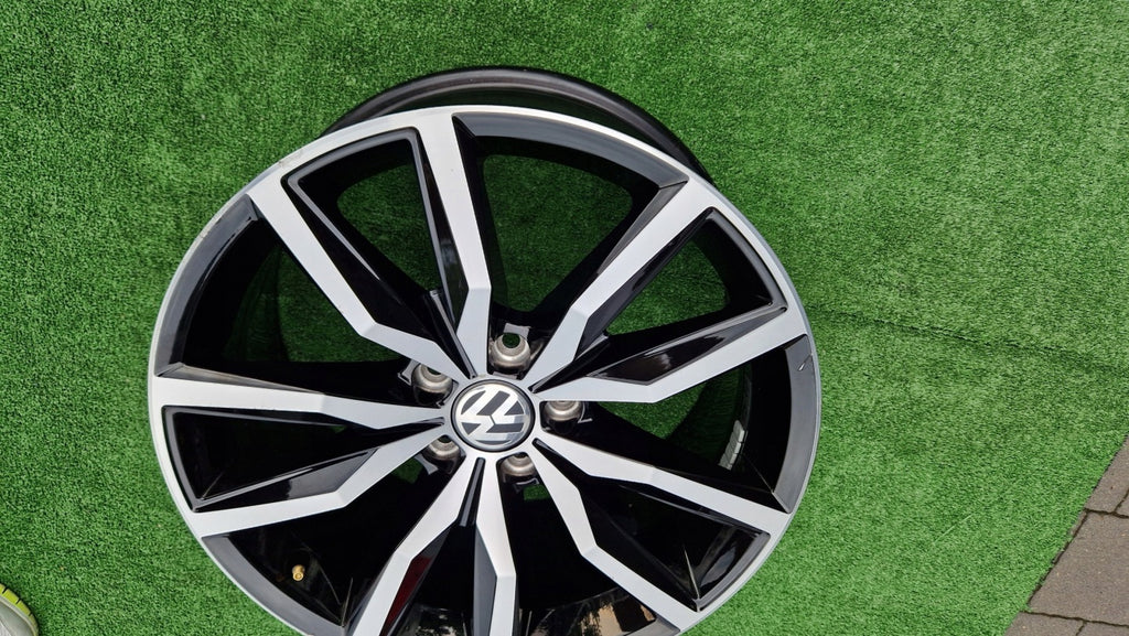 1x Alufelge 18 Zoll 8.0" 5x112 Glanz 1K8601025M VW Scirocco Passat Rim Wheel FEL1406765063kk