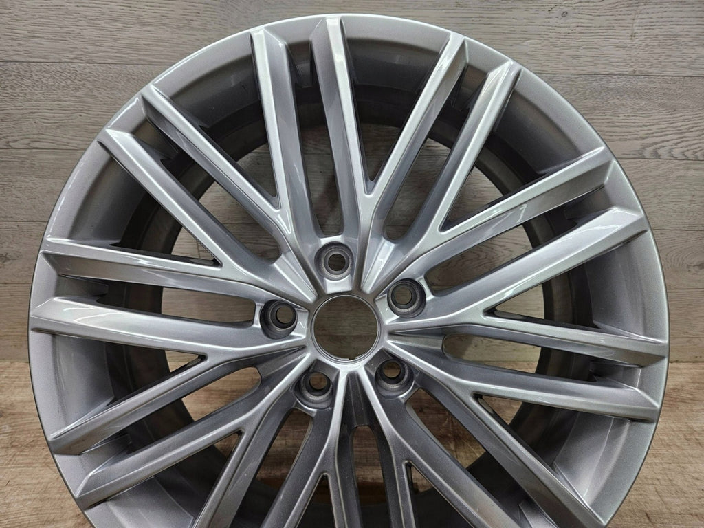 1x Alufelge 18 Zoll 7.0" 5x112 45ET Glanz Silber 575601025D Seat Ateca Rim Wheel FEL3626156862ng