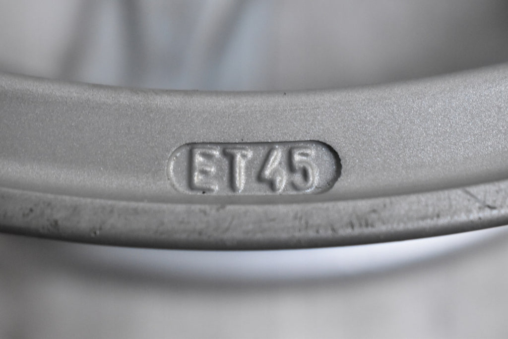 1x Alufelge 14 Zoll 6.0" 5x114.3 45ET Glanz Silber PZ405-50677Z Toyota Picnic