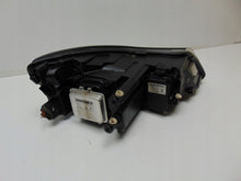 Laden Sie das Bild in den Galerie-Viewer, Frontscheinwerfer Skoda Octavia II 1Z1941015 Xenon Ein Stück (Rechts oder Links) SCH3078937849he