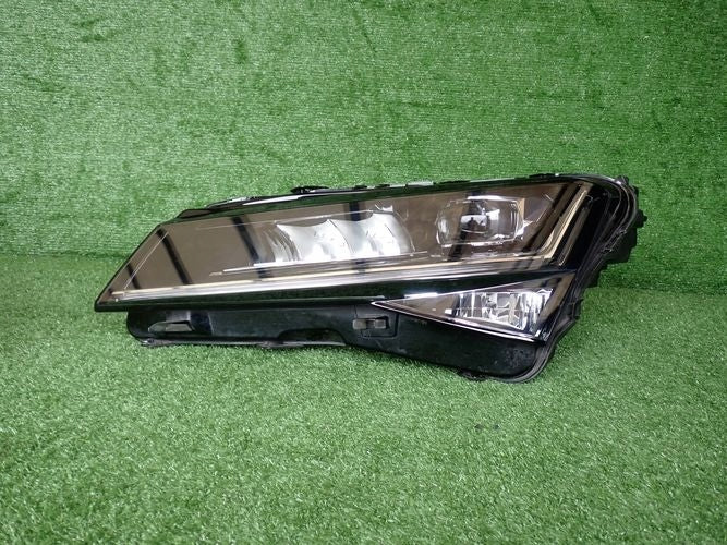 Frontscheinwerfer Skoda Superb III 3V1941015D LED Links Scheinwerfer Headlight