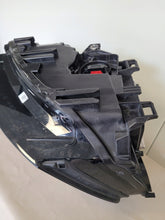 Laden Sie das Bild in den Galerie-Viewer, Frontscheinwerfer Audi Q5 8R0941032C Xenon Rechts Scheinwerfer Headlight SCH3313563080es