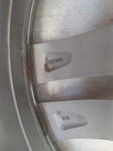 Load image into Gallery viewer, 1x Alufelge 19 Zoll 9.0" 5x120 42ET Glanz Grau 6854682 BMW Mg Rim Wheel FEL2912500142hg