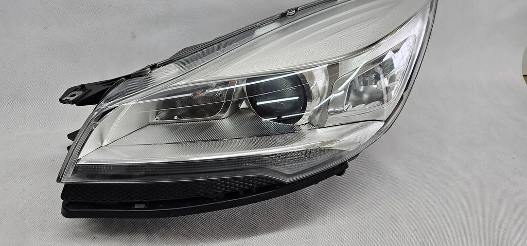 Frontscheinwerfer Ford Kuga CV44-13D155-AK Links Scheinwerfer Headlight SCH9467525508yt