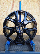 Laden Sie das Bild in den Galerie-Viewer, 1x Alufelge 19 Zoll 6.5" 5x112 42ET Glanz Schwarz 36115B4E923 BMW 1 Rim Wheel FEL8004781219ou
