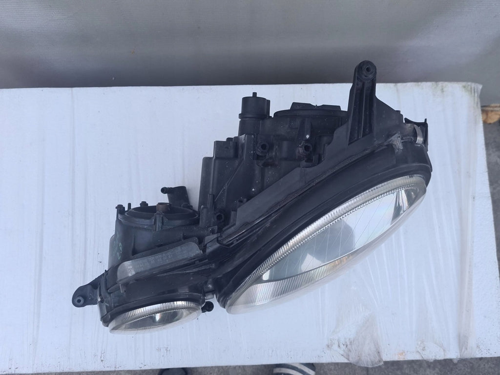 Frontscheinwerfer Mercedes-Benz W211 MDW1082 Links Scheinwerfer Headlight SCH8586759447mb