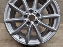 Laden Sie das Bild in den Galerie-Viewer, 1x Alufelge 17 Zoll 5x112 6856061 BMW X1 F48 Rim Wheel FEL6431395865rn
