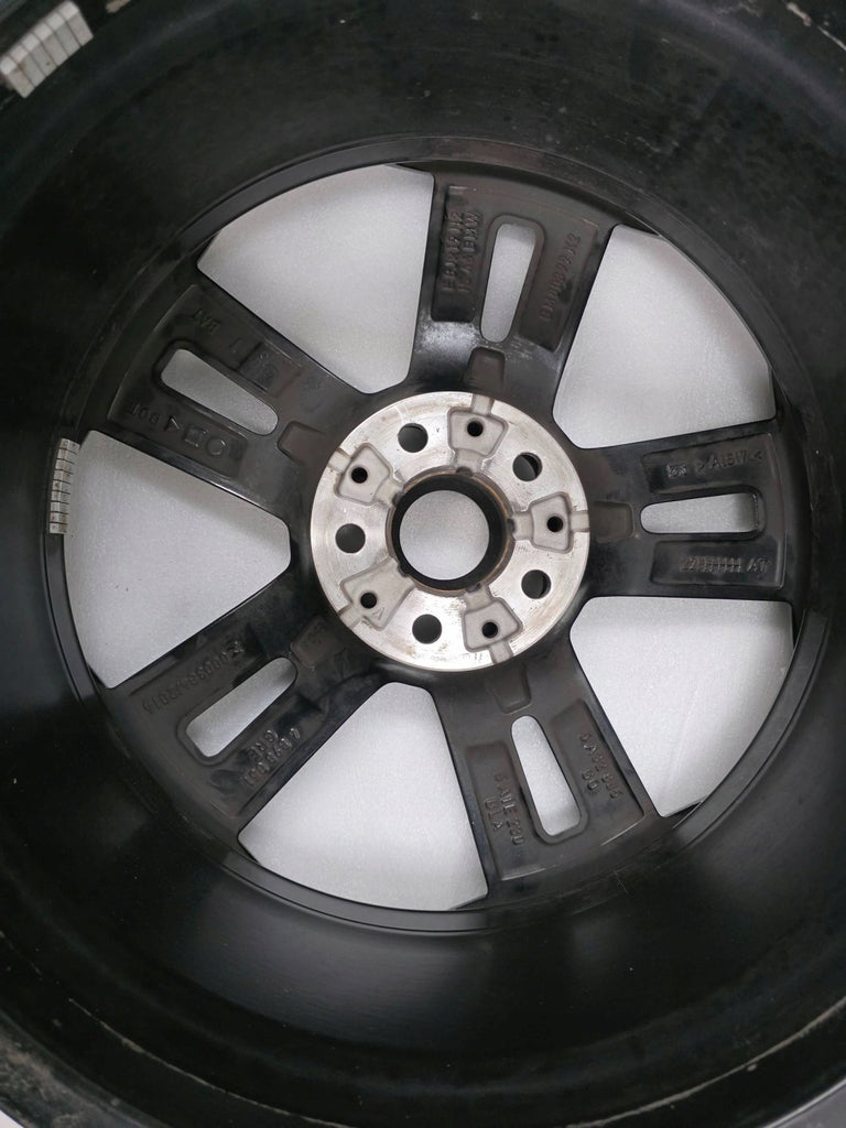 1x Alufelge 19 Zoll 46ET Glanz Schwarz 6898051 BMW X1 Rim Wheel FEL7882881816xs