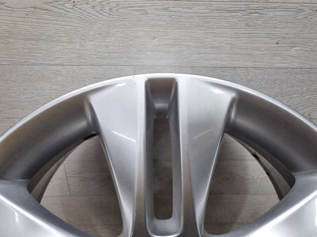 1x Alufelge 17 Zoll 7.0" 4x100 44ET Glanz Grau 13338771 Opel Corsa D Rim Wheel FEL4099202208aq