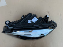 Laden Sie das Bild in den Galerie-Viewer, Frontscheinwerfer Mercedes-Benz W205 A2059063106 LED Links Headlight SCH3287778877zu