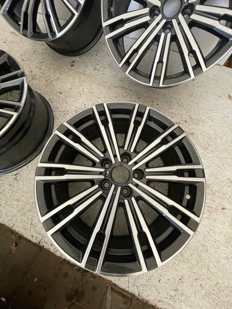 4x Alufelge 18 Zoll 8.5" 5x112 40ET Glanz Schwarz 8089891 BMW 3 G21 G20 Mg FEL1337556495ow