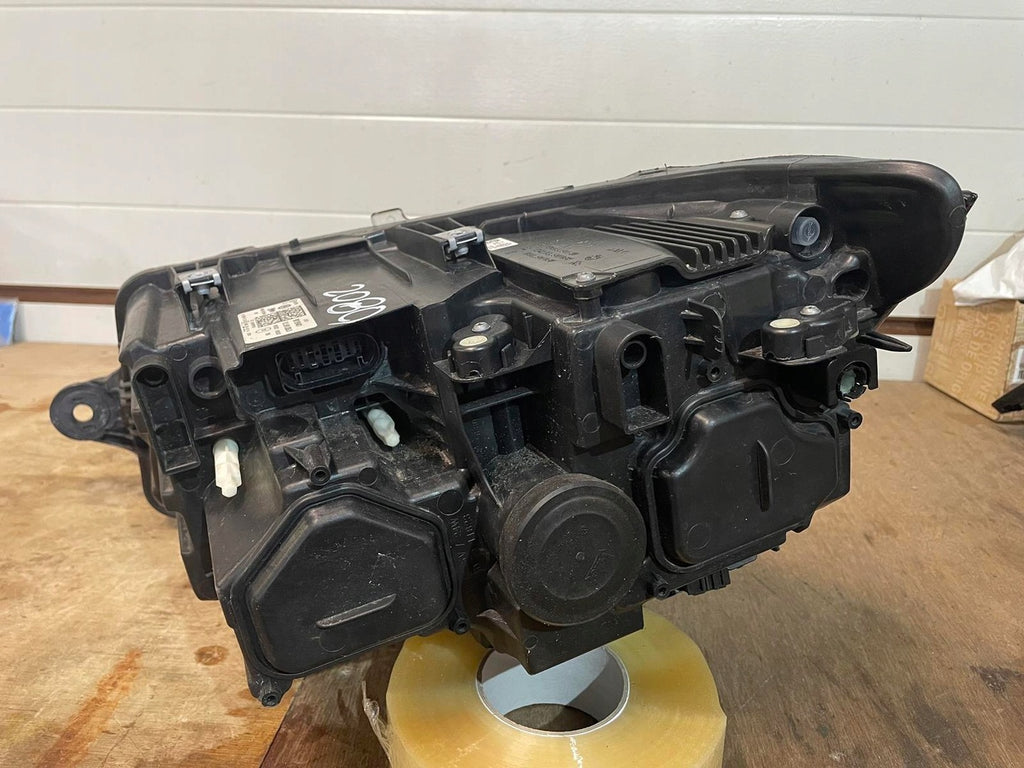 Frontscheinwerfer VW Multivan Transporter Caravelle 7L1941036D Rechts Headlight SCH8011945040jt