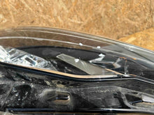 Load image into Gallery viewer, Frontscheinwerfer VW Golf VIII Variant I 5H1941006 Rechts Scheinwerfer Headlight SCH5154631707jz