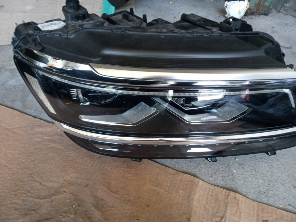 Frontscheinwerfer VW Tiguan 5NB941082A LED Rechts Scheinwerfer Headlight