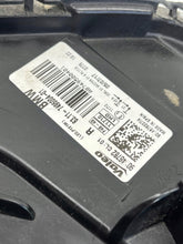 Laden Sie das Bild in den Galerie-Viewer, Frontscheinwerfer BMW X1 F48 7495004-01 Rechts Scheinwerfer Headlight SCH7601642821is