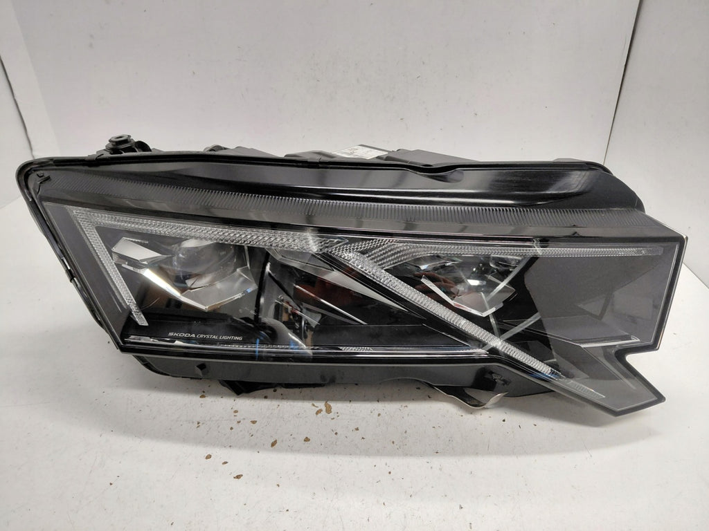 Frontscheinwerfer Skoda Octavia IV 5E4941036 Rechts Scheinwerfer Headlight SCH4326531357qc