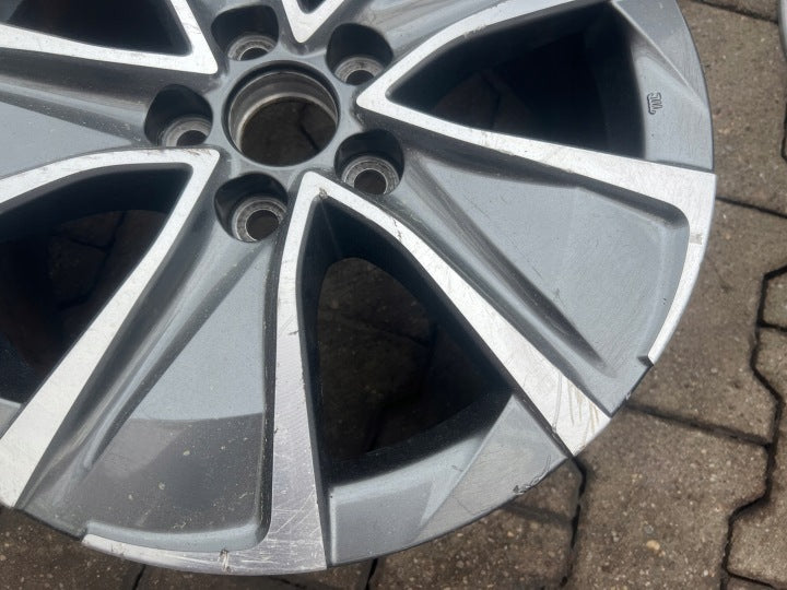1x Alufelge 17 Zoll 6.5" 5x114.3 Lexus Ux Rim Wheel FEL4766948242pf