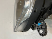 Laden Sie das Bild in den Galerie-Viewer, Frontscheinwerfer Citroën C5 III 9674869880 Xenon Rechts Scheinwerfer Headlight