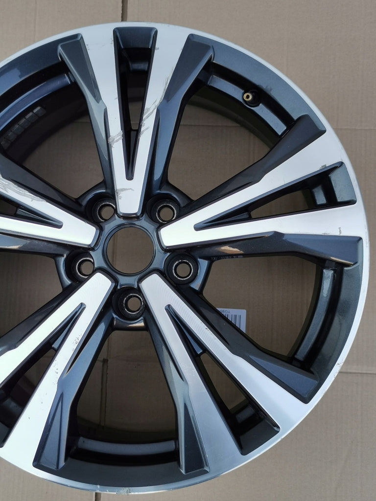 1x Alufelge 18 Zoll 7.0" 5x114.3 40ET Nissan X-Trail Qashqai II J11 Rim Wheel