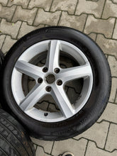 Load image into Gallery viewer, 1x Alufelge 16 Zoll 6.5" 5x112 50ET Silber 5K0071496 VW Golf Rim Wheel FEL2294171702ou