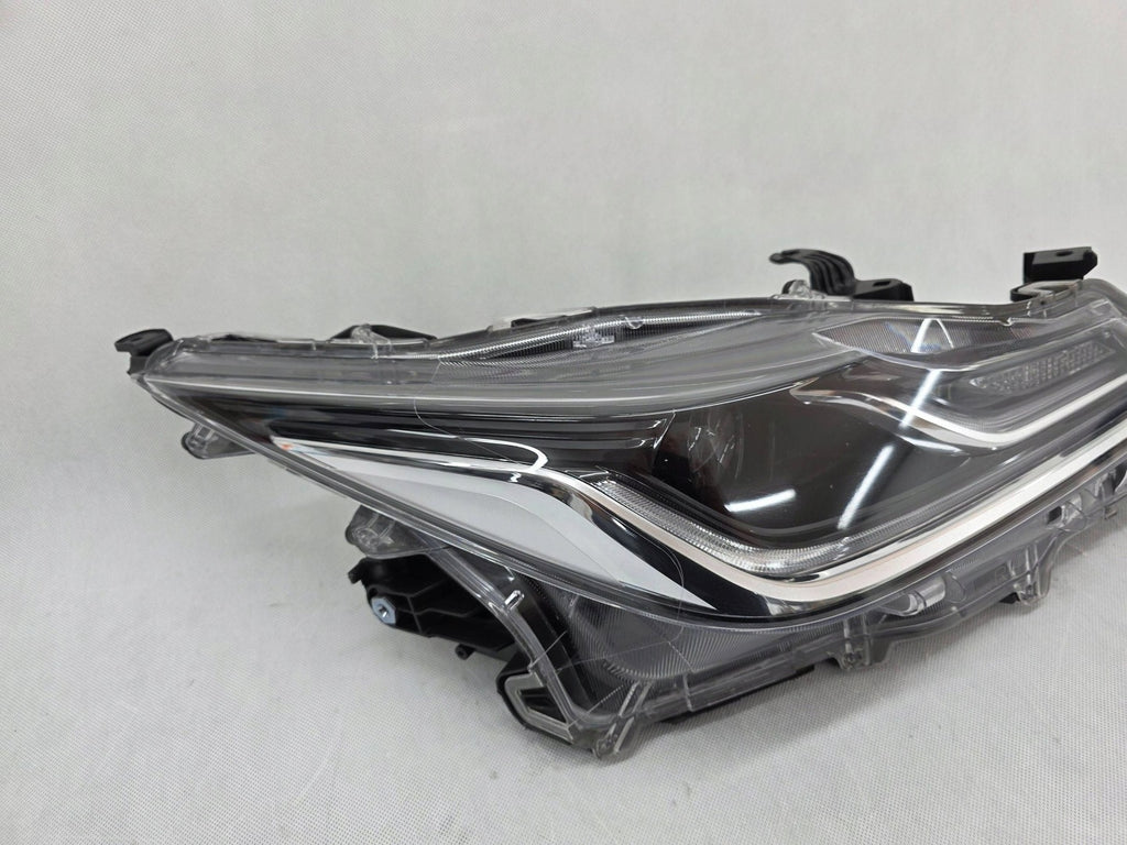 Frontscheinwerfer Toyota Corolla 81110-02T61 LED Rechts Scheinwerfer Headlight SCH8351532751qh