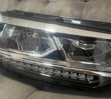 Laden Sie das Bild in den Galerie-Viewer, Frontscheinwerfer VW Touran 5TB941036B LED Rechts Scheinwerfer Headlight