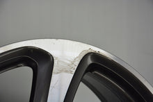 Laden Sie das Bild in den Galerie-Viewer, 1x Alufelge 18 Zoll 8.0&quot; 5x112 43ET Glanz Schwarz A2134013200 Mercedes-Benz