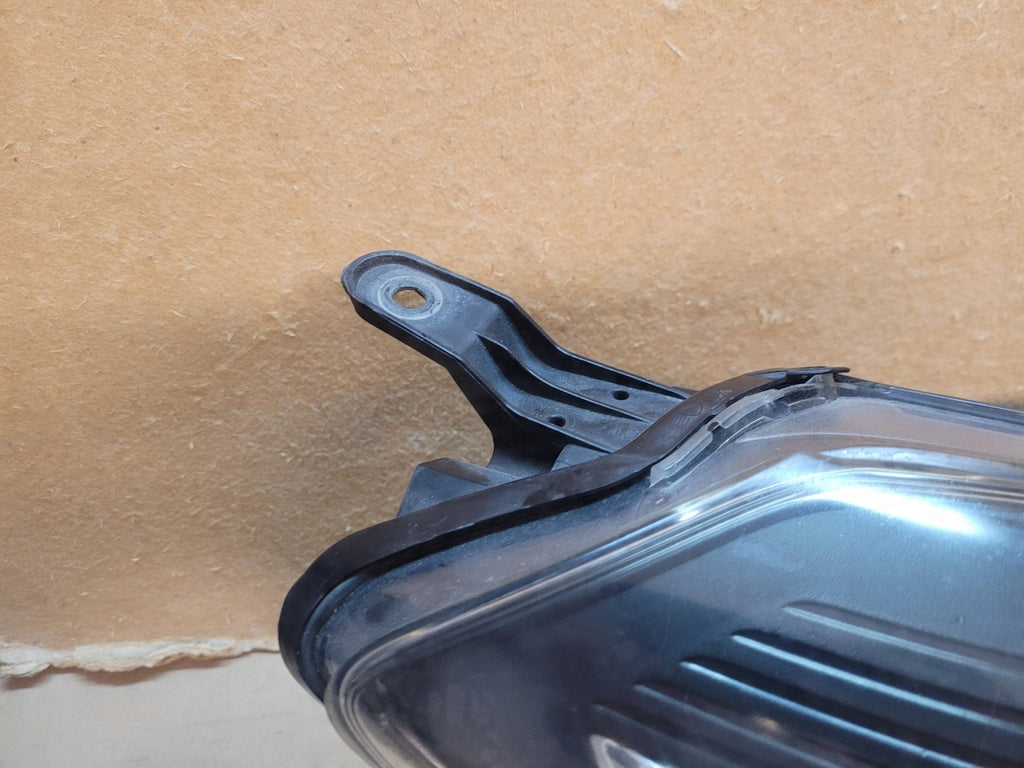 Frontscheinwerfer Toyota Yaris Rechts Scheinwerfer Headlight