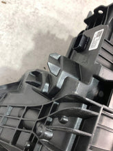 Laden Sie das Bild in den Galerie-Viewer, Frontscheinwerfer BMW 2 Active Tourer U06 5A42245-09 Links Headlight SCH9175450164kc