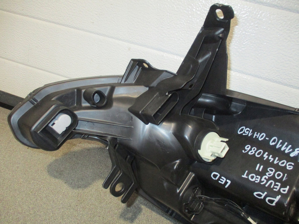 Frontscheinwerfer Peugeot 108 81110-0H150 LED Rechts Scheinwerfer Headlight
