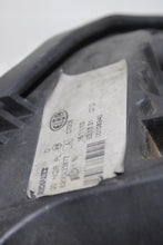 Laden Sie das Bild in den Galerie-Viewer, Frontscheinwerfer Dacia Sandero 8200733877 LED Rechts Scheinwerfer Headlight