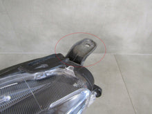 Laden Sie das Bild in den Galerie-Viewer, Frontscheinwerfer Mazda IV Yaris LED Links Scheinwerfer Headlight