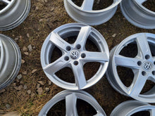 Laden Sie das Bild in den Galerie-Viewer, 4x Alufelge 16 Zoll 6.5" 5x112 41ET Glanz Silber KBA51975 VW Passat Rim Wheel FEL7499095281ev