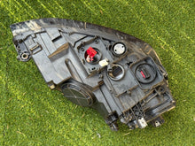 Laden Sie das Bild in den Galerie-Viewer, Frontscheinwerfer VW Golf I 5G1941751A Links Scheinwerfer Headlight SCH6836110035tt