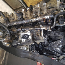 Load image into Gallery viewer, Motor Mercedes-Benz W177 282914 1.3 Benzin Engine Unkomplett