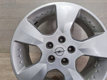 Load image into Gallery viewer, 1x Alufelge 17 Zoll 7.0" 5x110 47ET Glanz Silber 9270014 Opel Vectra A C Zafira FEL8903984930iy