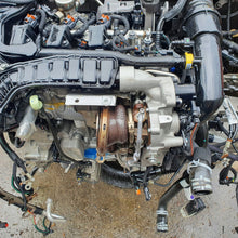 Laden Sie das Bild in den Galerie-Viewer, Motor Peugeot I HN05 1.2 TECH Benzin Engine Unkomplett